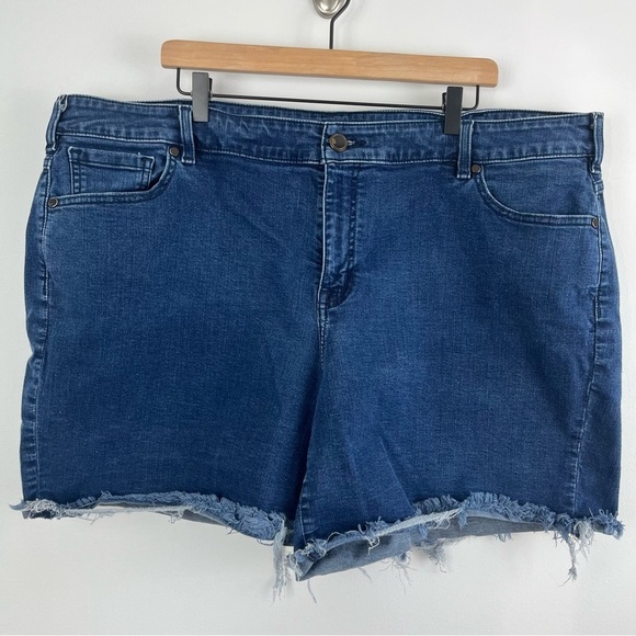Lane Bryant‎ Jean Short size 24R - Picture 1 of 5